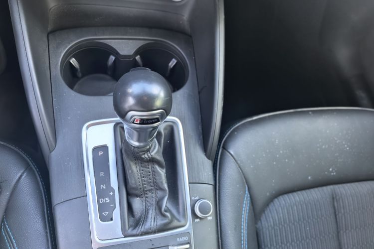 奥迪A3 2018款 30周年年型 Sportback 35 TFSI 时尚型局部细节18