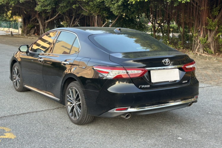 丰田 凯美瑞 2023款 2.5G 豪华版车身外观6008