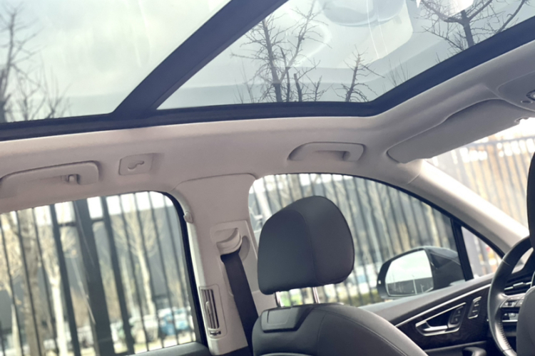 奥迪Q7 2020款 55 TFSI quattro S line运动型局部细节22