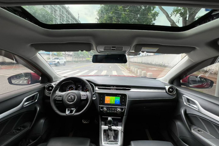 名爵 MG6 2019款 20T 自动运动版中控内饰7002