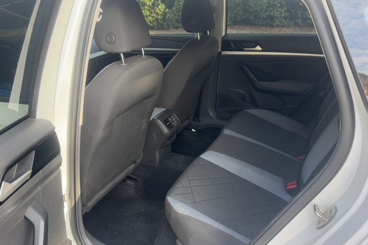 大众 朗逸 2023款 1.5L 自动得逸版中控内饰7003