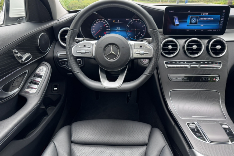 奔驰C级 2021款 C 200 L 时尚型运动版中控内饰7003