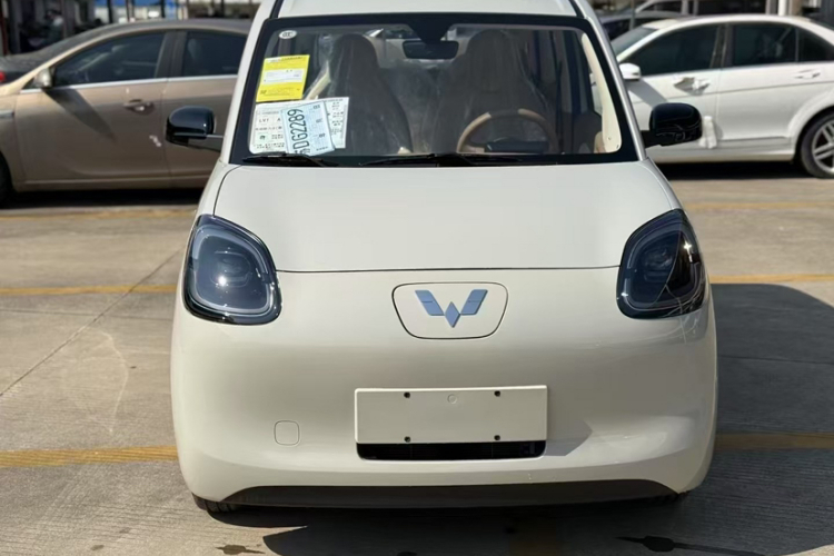 五菱汽车 宏光MINIEV 2025款 四门版 进阶款车身外观6003