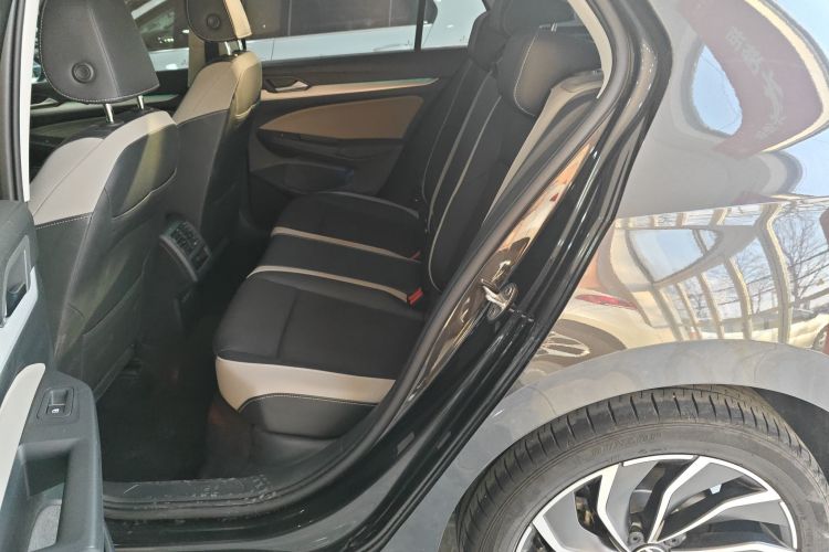 大众 高尔夫 2021款 280TSI DSG Pro中控内饰7003