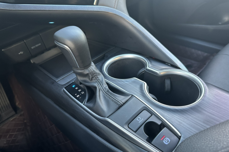 丰田 凯美瑞 2021款 2.0G 豪华版局部细节18