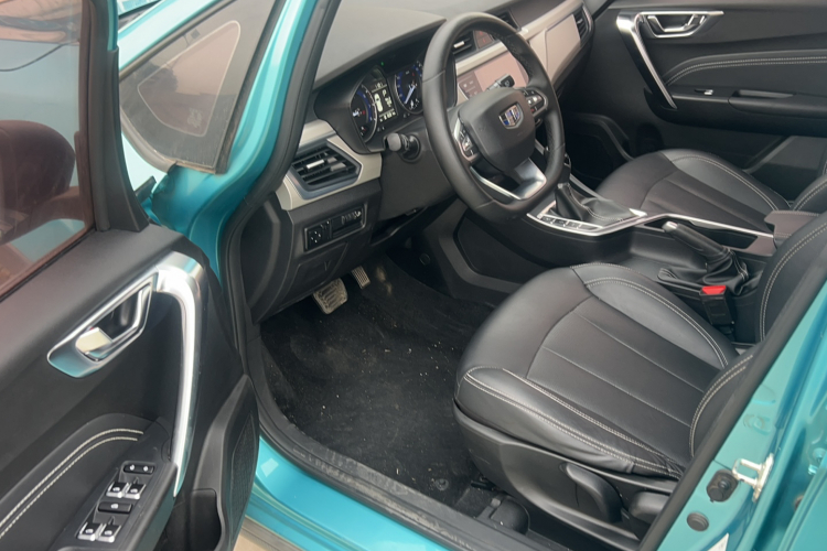 吉利汽车 远景X3 2020款 1.5L CVT尊贵型中控内饰7004