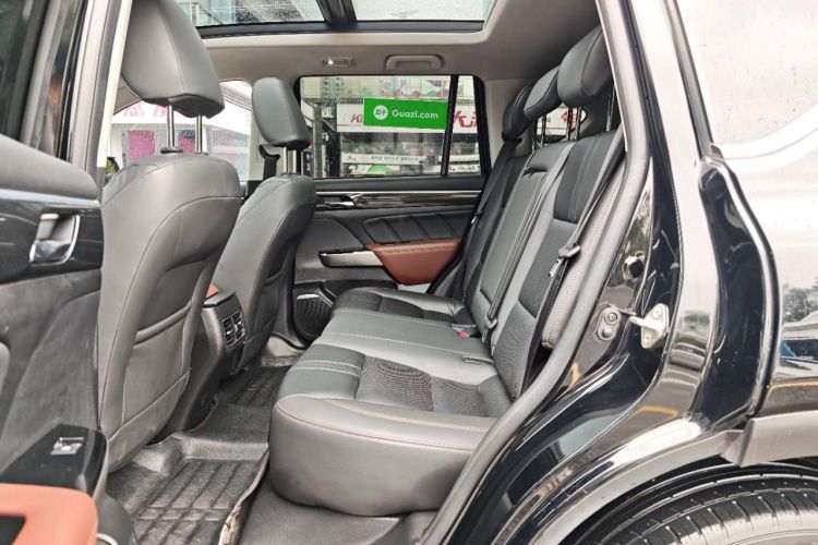 广汽传祺 传祺GS7 2017款 320T 两驱豪华智联型中控内饰7003