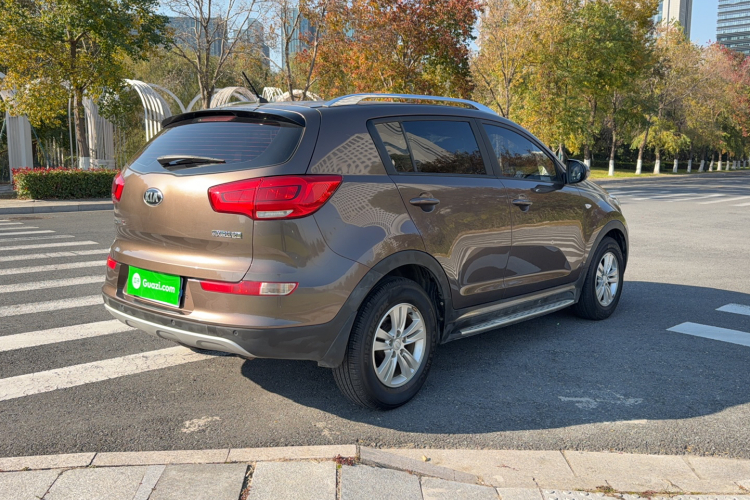 起亚 智跑 2015款 2.0L 自动两驱版GL车身外观6003