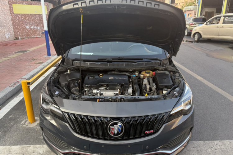 别克 威朗 2016款 两厢GS 20T 双离合纵情运动型局部细节24