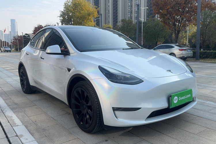 特斯拉 Model Y 2021款 标准续航后驱版车身外观6003