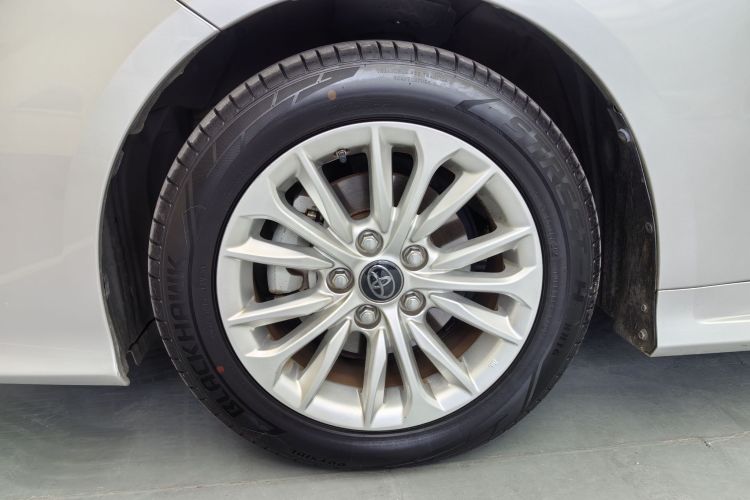 丰田 亚洲狮 2021款 2.0L 进取版车身外观6004