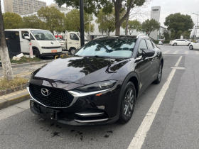 马自达CX-4 2021款 2.0L 自动两驱蓝天探索版