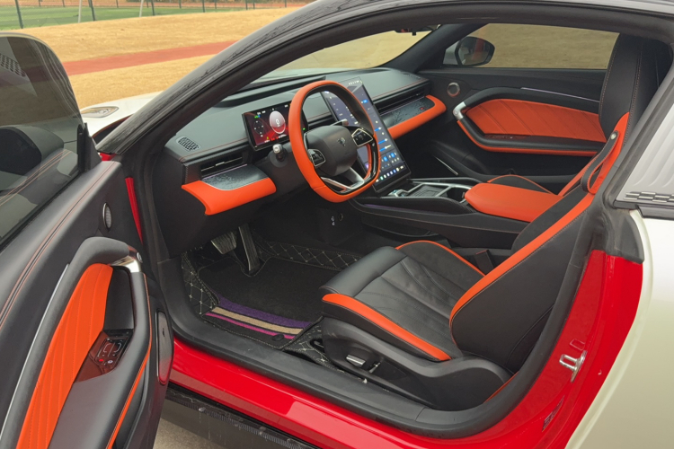 哪吒汽车 哪吒GT 2023款 560局部细节19