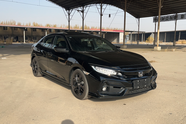 本田 思域 2021款 HATCHBACK 220TURBO CVT潮酷控车身外观6002