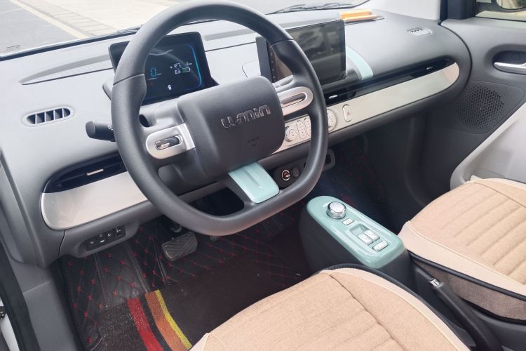 长安Lumin 2025款 205km 清香款中控内饰7001