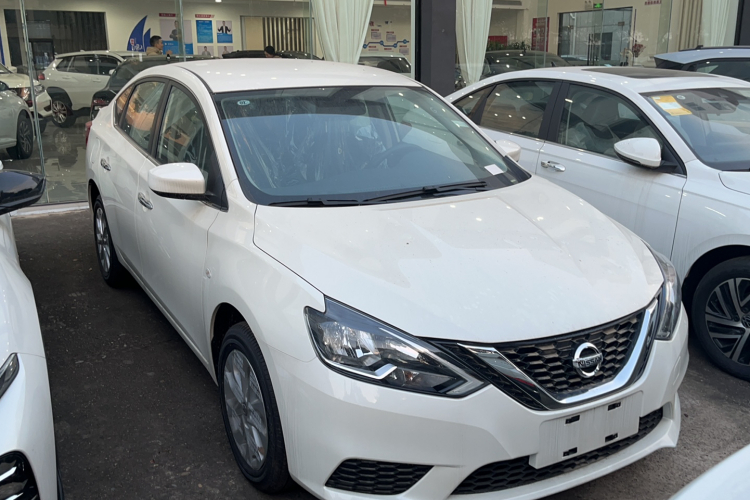 日产 轩逸 2024款 改款三 经典 1.6XE CVT舒适版车身外观6002