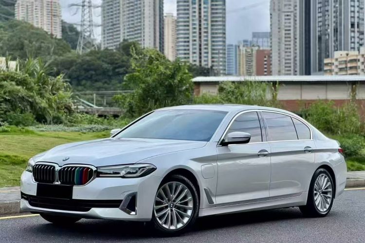 宝马5系新能源 2021款 535Le 豪华套装车身外观6001