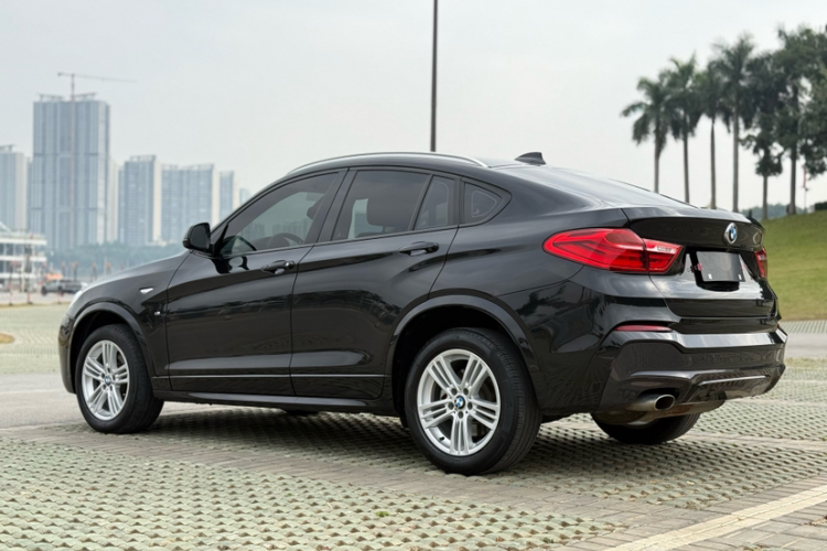 宝马X4 2016款 xDrive20i M运动型车身外观6002