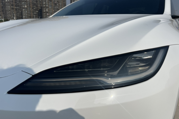 特斯拉 Model 3 2023款 后轮驱动版局部细节36