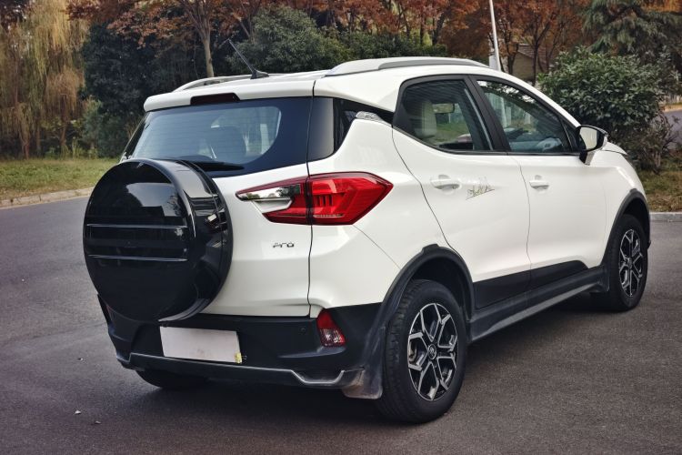 比亚迪 元Pro 2021款 一生一世版车身外观6006