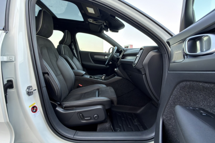 沃尔沃XC40 2021款 T5 四驱智雅运动版中控内饰7006