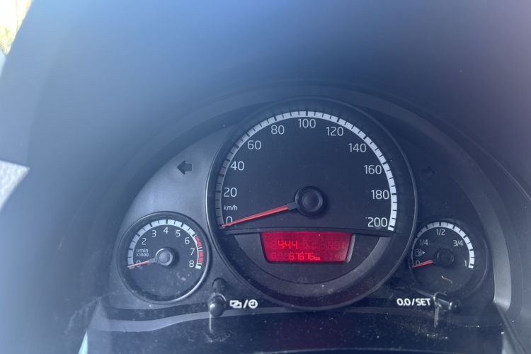 大众up! 2015款 1.0L move up!中控内饰15