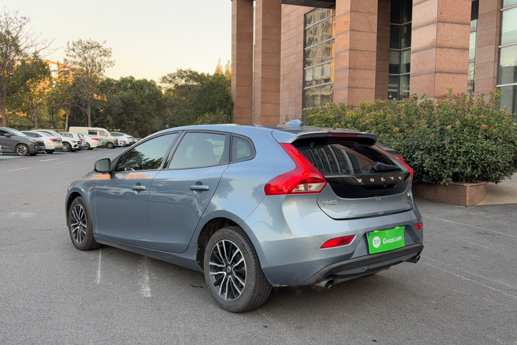 沃尔沃V40 2017款 T3 智逸版车身外观6004