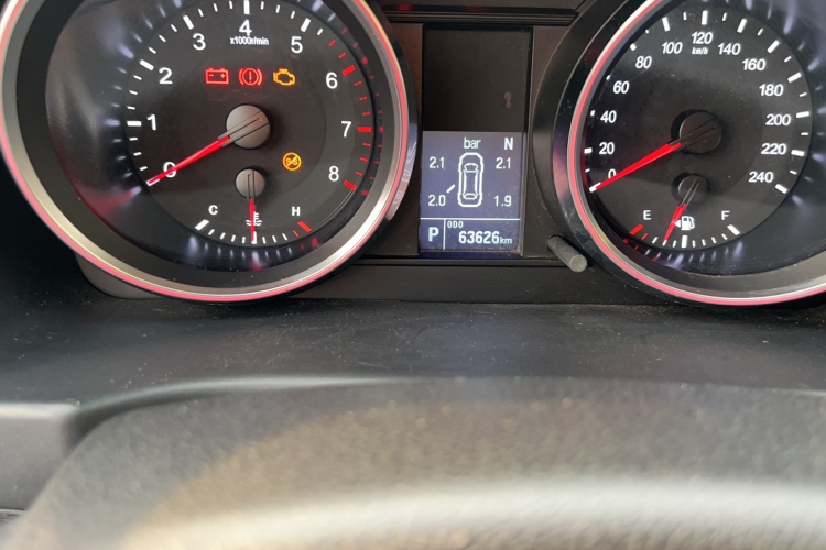 哈弗M6 2018款 改款 1.5T DCT两驱精英型中控内饰15