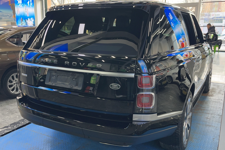 路虎 揽胜 2018款 3.0 SC V6 盛世版车身外观6003