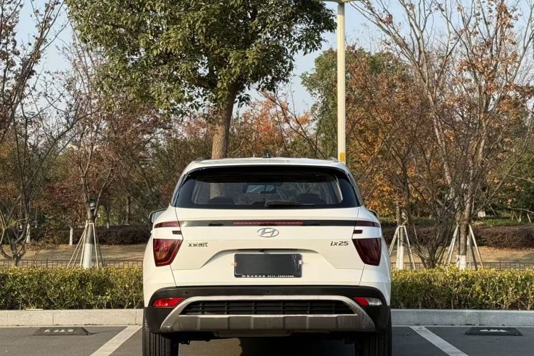 北京现代ix25 2020款 1.5L CVT GLS智能型车身外观6005