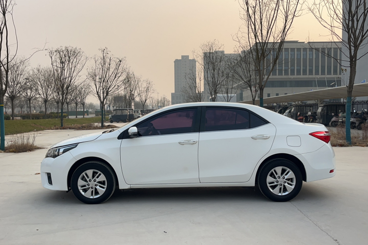 丰田 卡罗拉 2017款 1.2T 手动GL车身外观6007