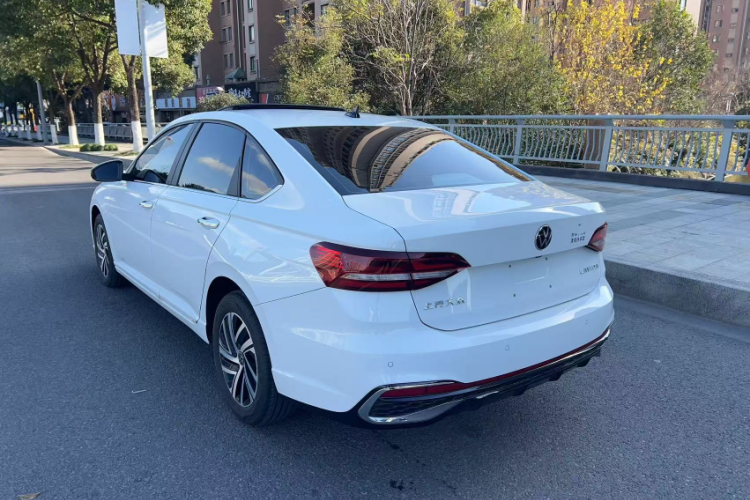 大众 朗逸 2024款 1.5L 自动星空五百万版车身外观6003