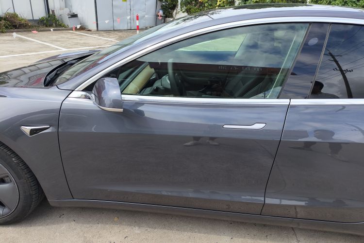 特斯拉 Model 3 2020款 改款 标准续航后驱升级版车身外观6004