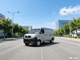 金杯 小海狮X30 2020款 1.5L 厢货超享型国VI SWC15M