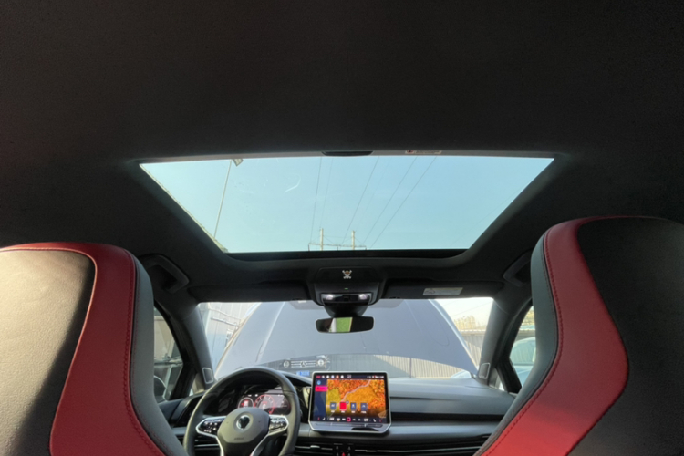 大众 高尔夫GTI 2025款 380TSI DSG GTI局部细节22