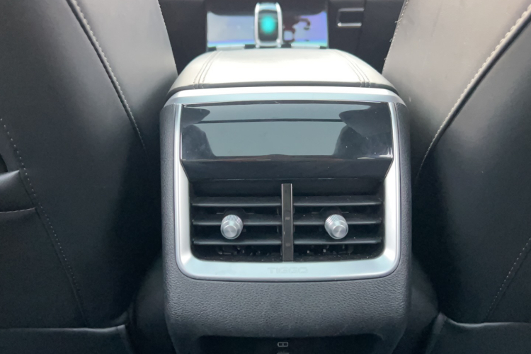 奇瑞 瑞虎8 PLUS 2022款 鲲鹏版 390TGDI DCT豪情版+中控内饰7010