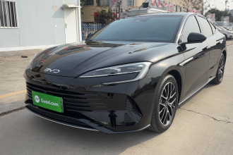 比亚迪 海豹 2023款 DM-i 1.5L 121km 尊贵型