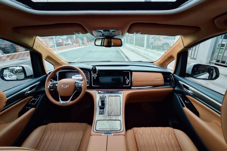 广汽传祺 传祺M8 2021款 领秀系列 390T 至尊版中控内饰7008