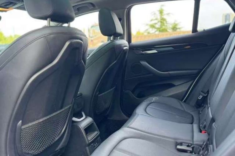 宝马X2(进口) 2019款 sDrive20i M越野套装 国VI中控内饰7003