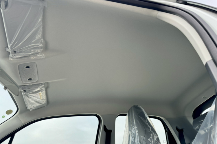 零跑汽车 零跑T03 2025款 310舒享版车身外观6015