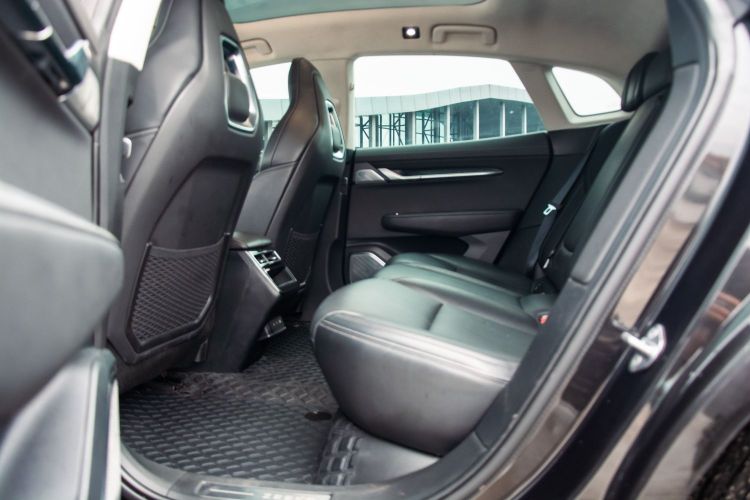 极氪001 2022款 超长续航单电机 WE版中控内饰7010