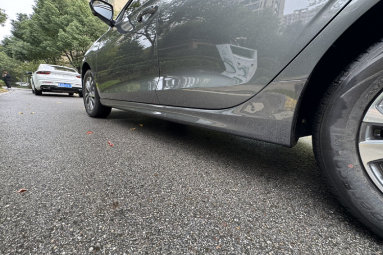 长安 逸动 2024款 PLUS 蓝鲸NE 1.4T GDI DCT高能版局部细节9001