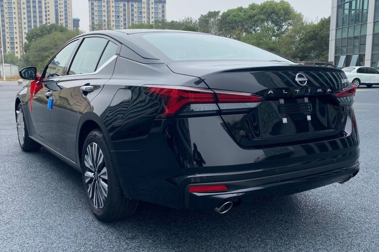 日产 天籁 2024款 2.0L XE 真心版车身外观6001