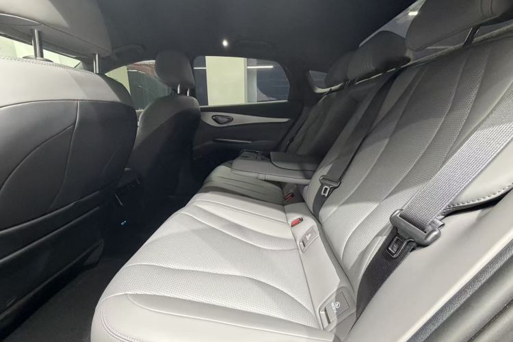 比亚迪 海豹07 DM-i 2025款 DM-i 1.5L 125km 精英型中控内饰7004