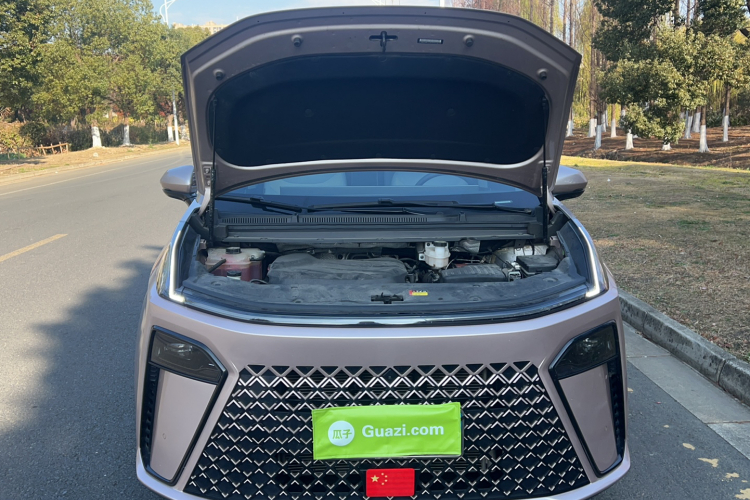 上汽大通MAXUS 大通G70 2024款 2.0T 自动旗舰版 7座局部细节24