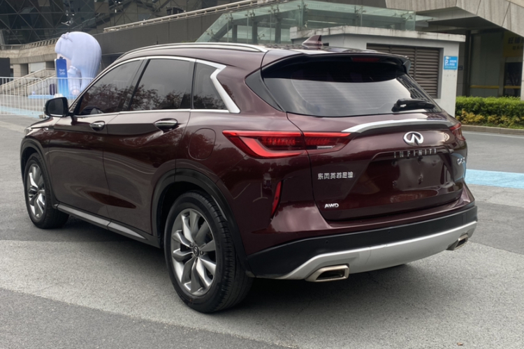 英菲尼迪QX50 2020款 改款 2.0T 四驱菁英版车身外观6004