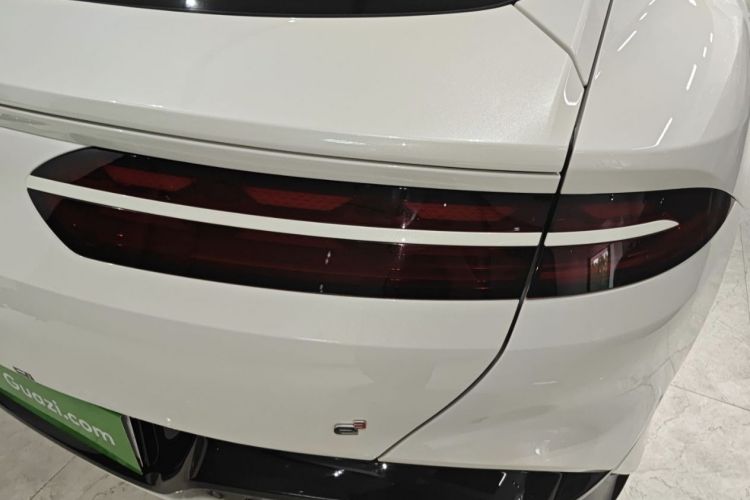 腾势Z9GT 2024款 1100四驱Max版车身外观6008