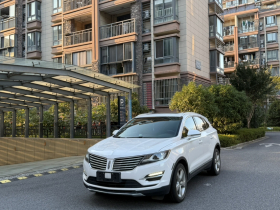 林肯MKC 2017款 2.0T 两驱尊享版