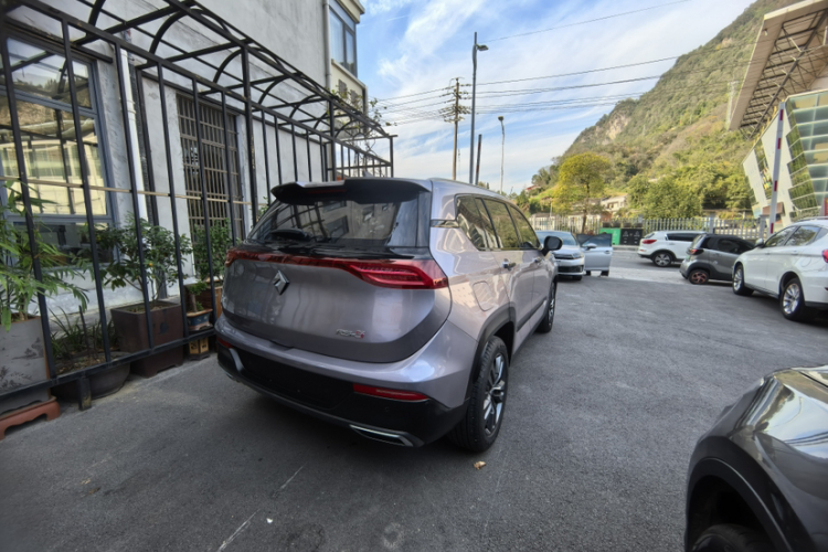 宝骏RS-5 2019款 1.5T CVT智能驾控豪华版 国VI车身外观6002