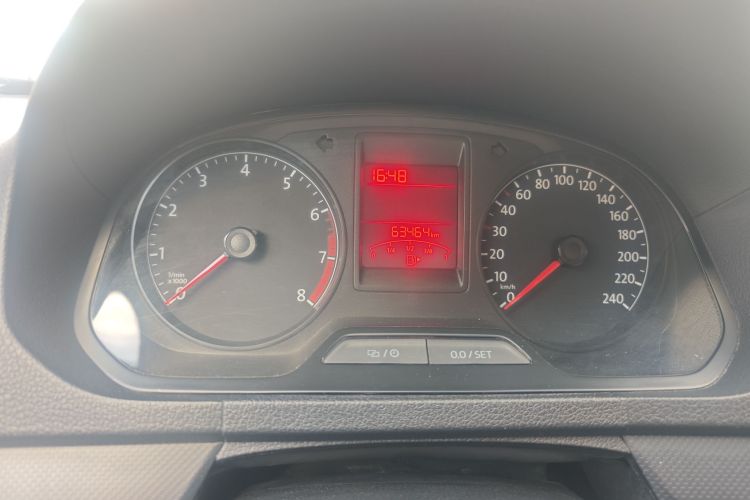 大众 捷达 2015款 质惠版 1.6L 手动时尚型中控内饰15